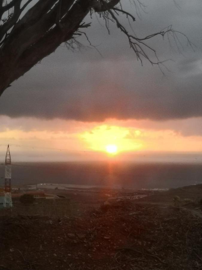 Flor De Loto Romantic Woodhouse Casita Camping Aguatona Buitenkant foto