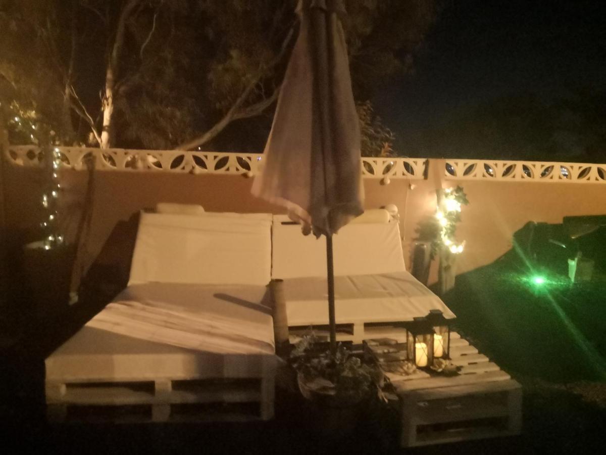 Flor De Loto Romantic Woodhouse Casita Camping Aguatona Buitenkant foto